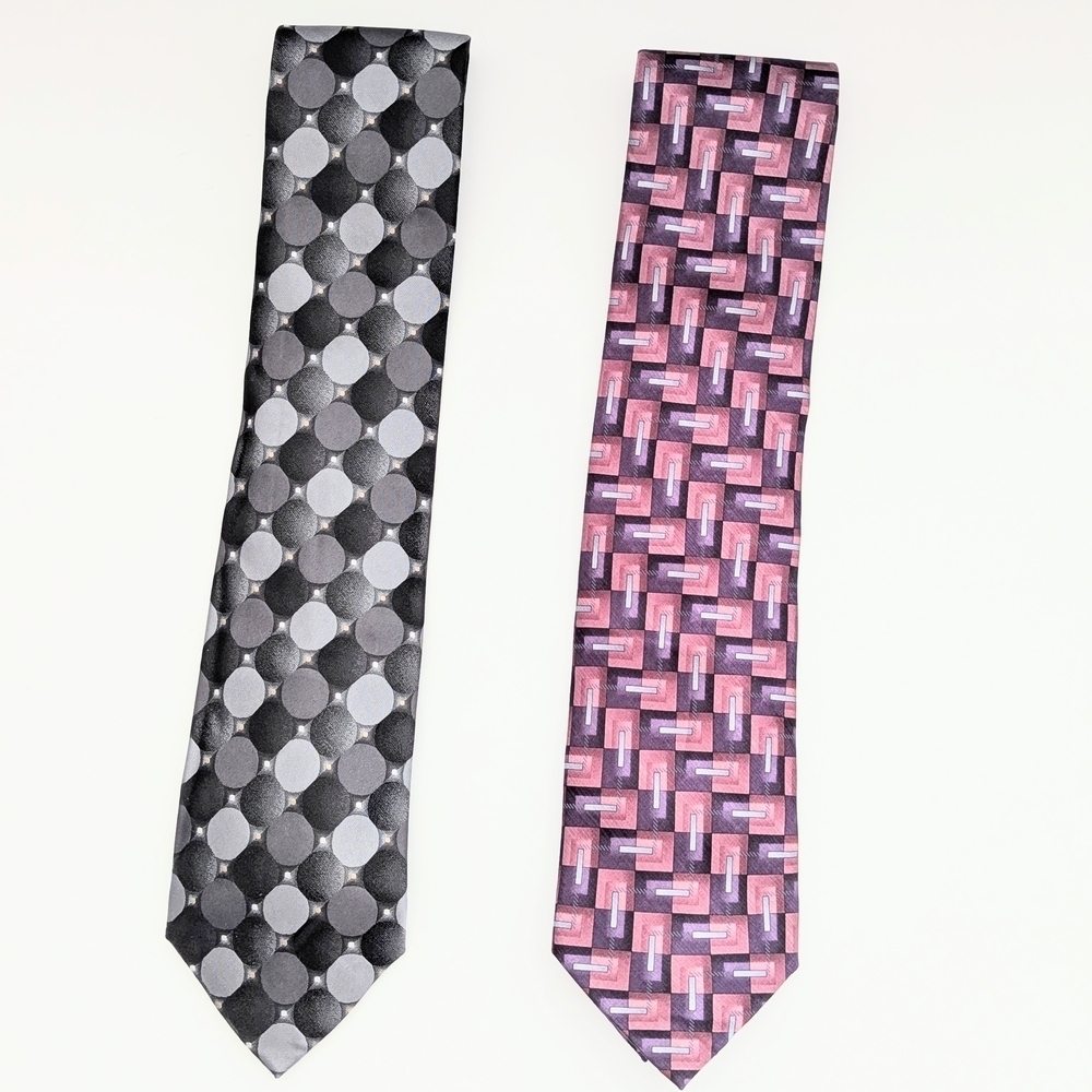 Bundle of 2 Van Heusen Men's 100% Silk Stain Resistant Ties